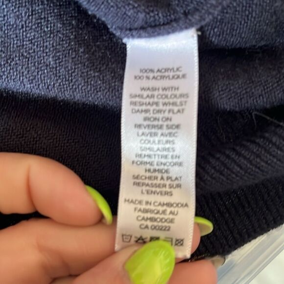 SM285 Sears classic v neck sweater - Picture 8 of 8